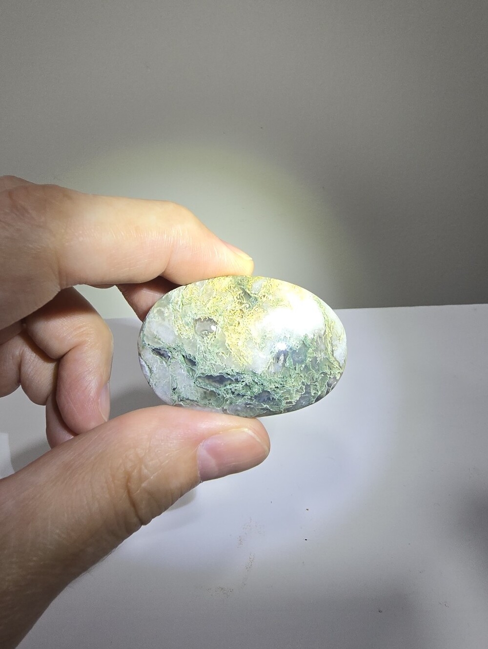 Moss Agate Crystal Palmstone #G - Picture 3 of 7